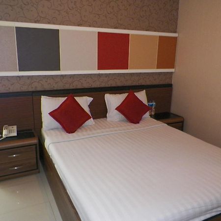 Ariandri Boutique Guesthouse Бандунг Номер фото