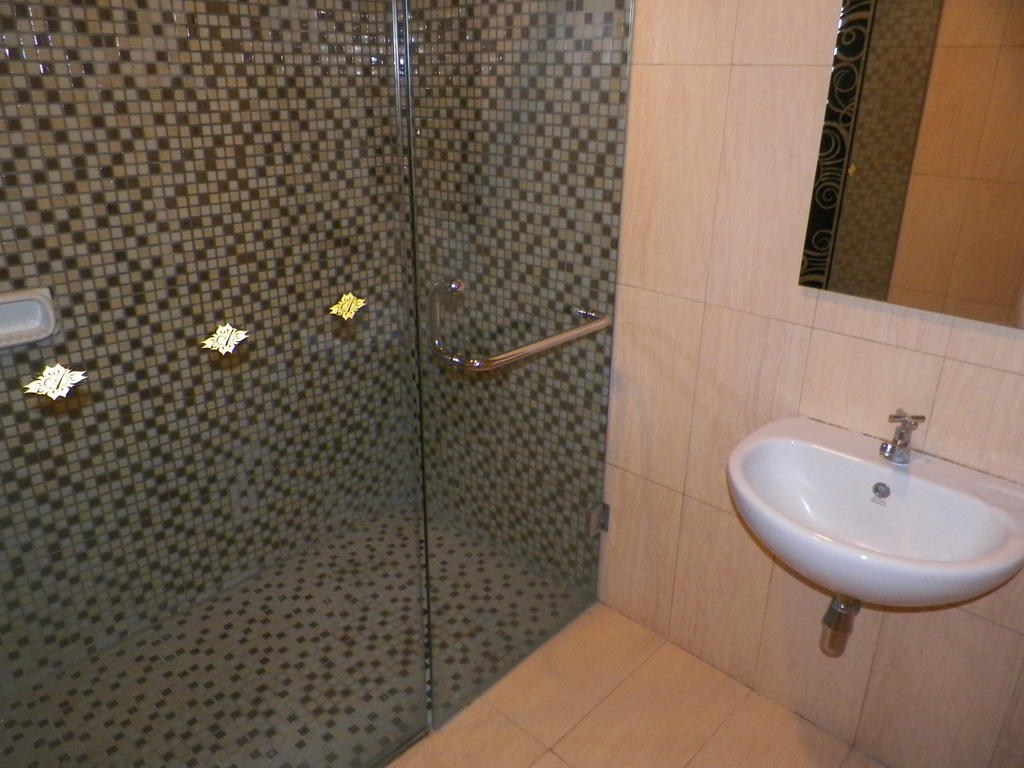 Ariandri Boutique Guesthouse Бандунг Номер фото